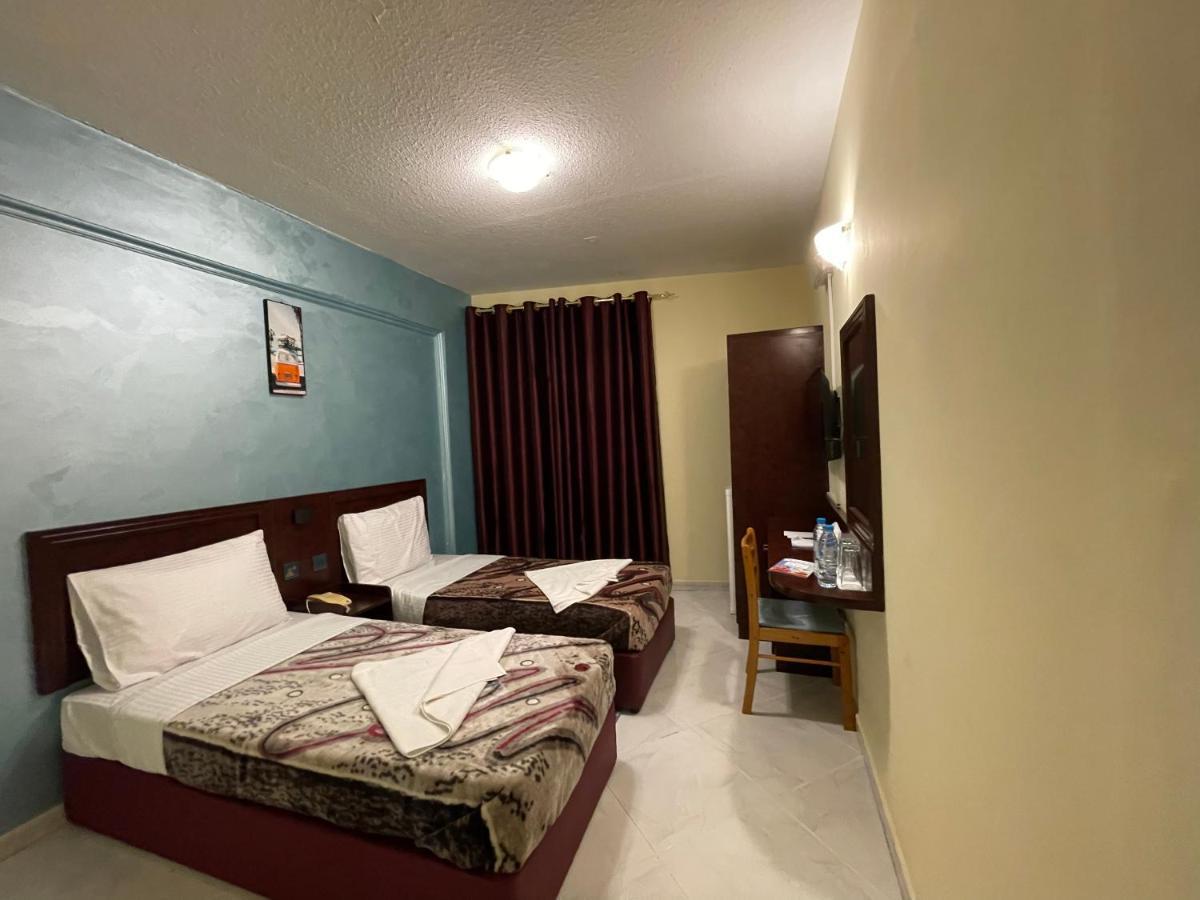 Mount Sina Hotel By Aura Dubaï Extérieur photo