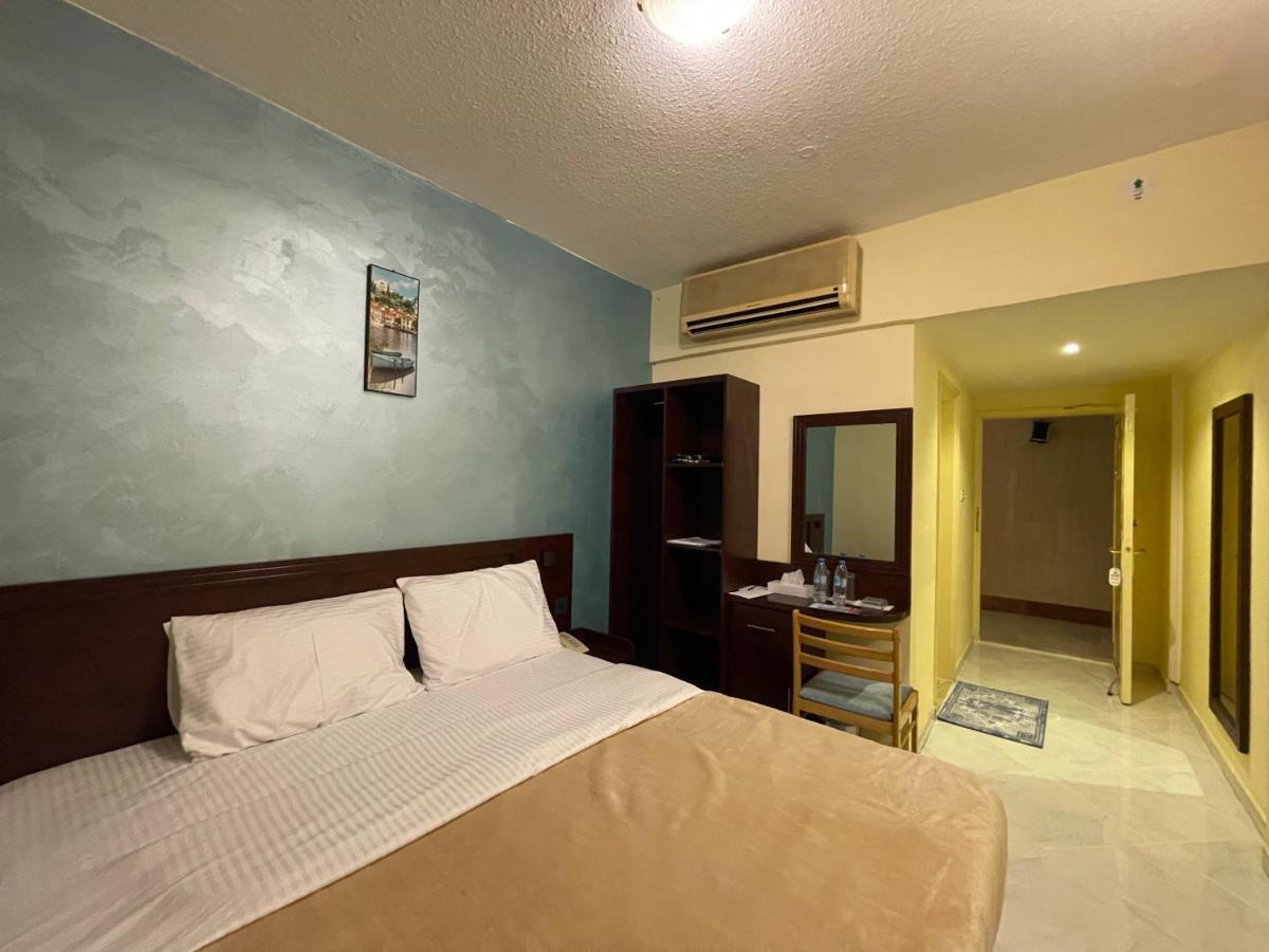 Mount Sina Hotel By Aura Dubaï Extérieur photo